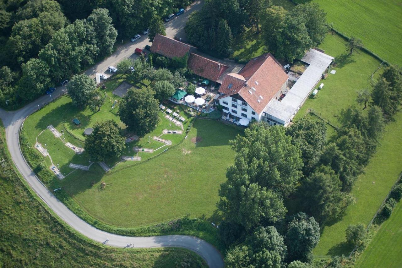 Hotel Kempenhof Lugde Exterior photo